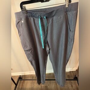 Figs Women Zamora Scrub Pants